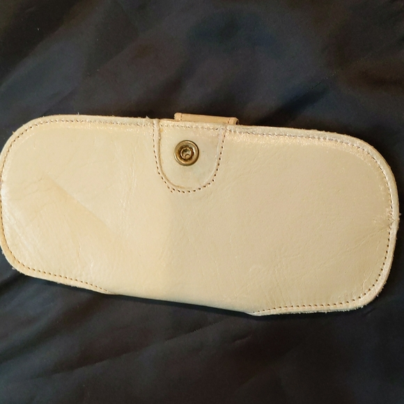 Mondi eyeglass protector - Picture 3 of 8